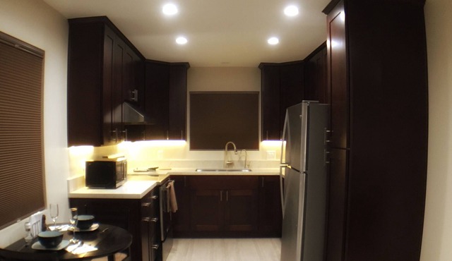 Private studio with full kitchen & scenic views close to Cal Poly - 7day+