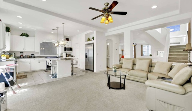 Quiet & Centrally Located 15 Minutes from Vegas Strip