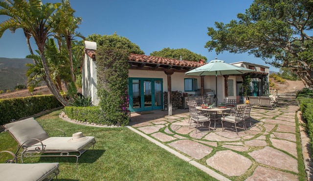 Rancho Vista - Stunning Views on Hillside Ranch