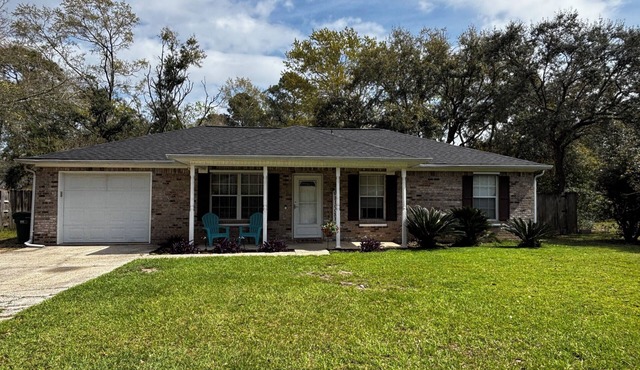 Relax, Recharge, and Enjoy Coastal Living at Luna on the Bayou