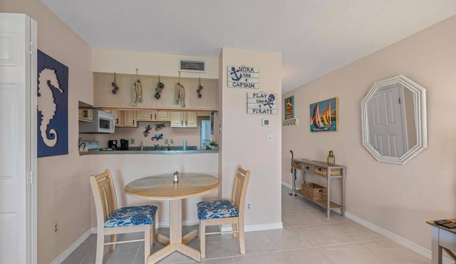 Sand Dollar E111 – Bayfront Bliss in the Heart of Pensacola Beach