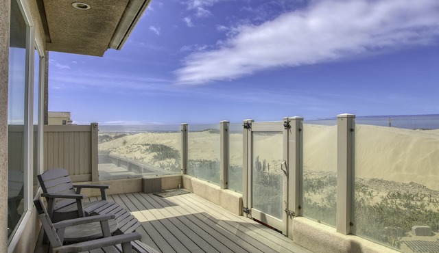 Sandy View - Spectacular Beachfront Home on the Sand in Oceano