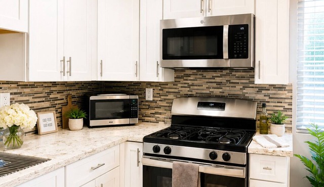 Sherman Oaks Retreat 2BR/1BA / MAJOR INTERNATIONAL SPORTING EVENT Guests welcome