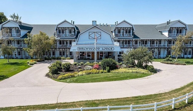 Sister Bay Condominium