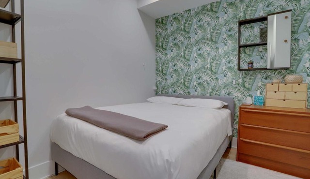 Sojourn Condo in NW DC 2 blocks to Shaw Metro