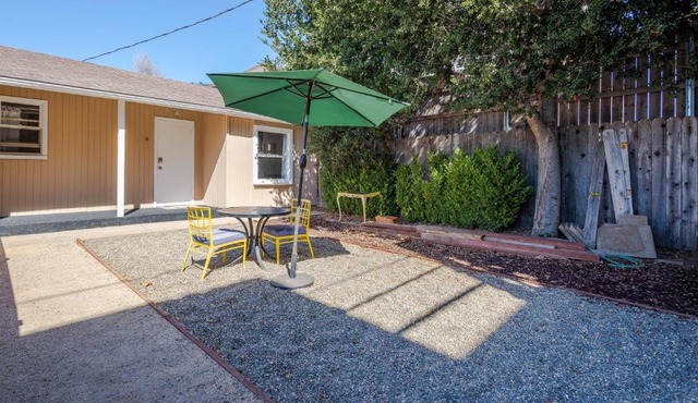 Solvang Bungalow B