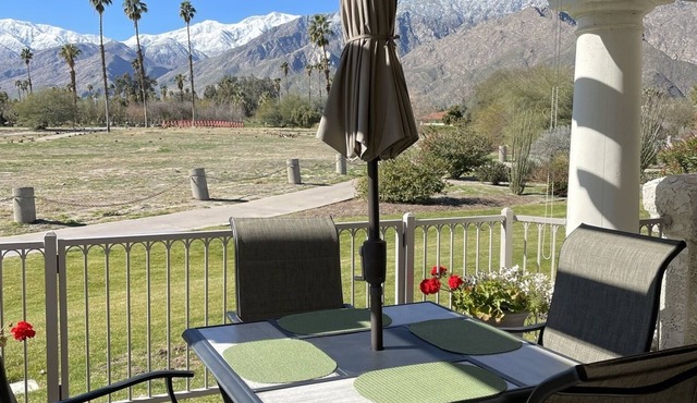 South Palm Springs Condo - Fantastic Mountain Views!