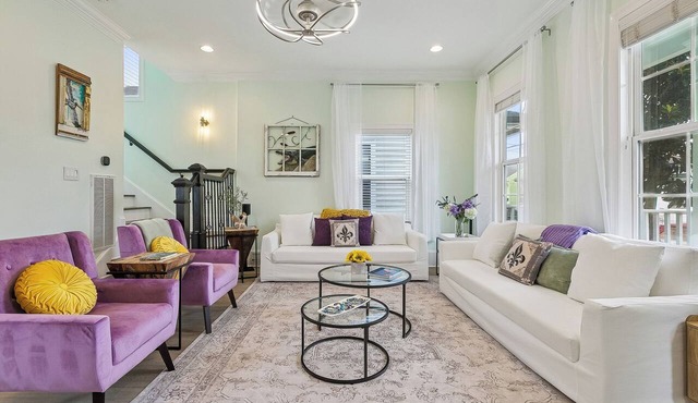 Spacious + Luxurious New Orleans Escape Treat Yourself