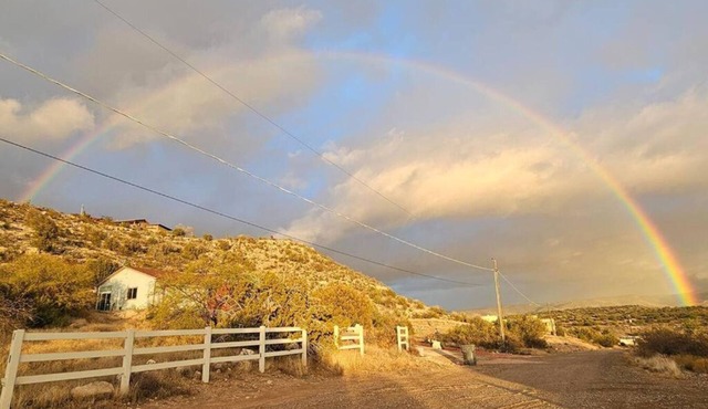 Spacious Studio Near Sedona