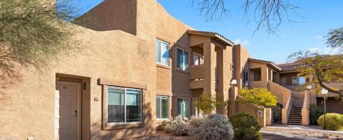 Spend time with Family in 2BD resort condo with resort water playground