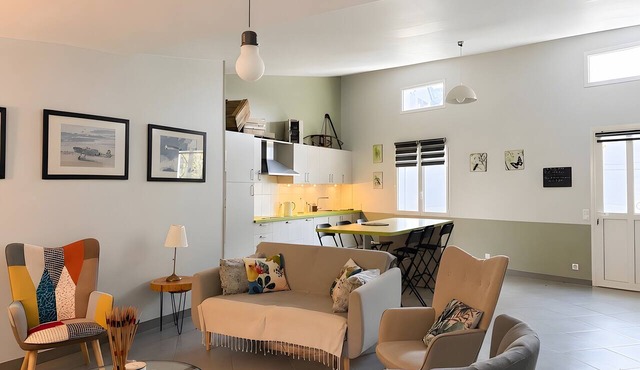 Stay in the Countryside Between Versailles and Giverny
