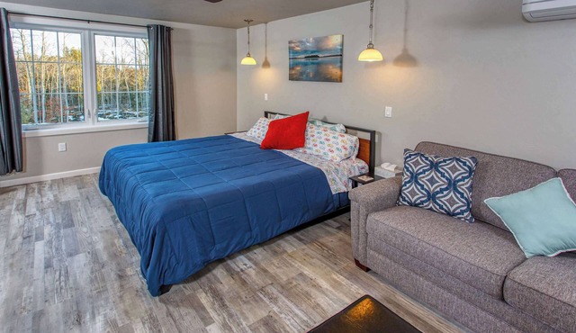 Stunning Studio in Baileys Harbor! Muirfield Flat