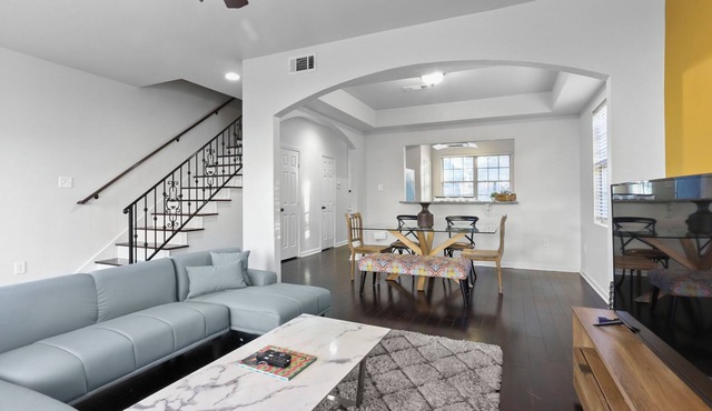 Stylish NOLA Escape - King Suite + Yard + Walkable & Pet Friendly!