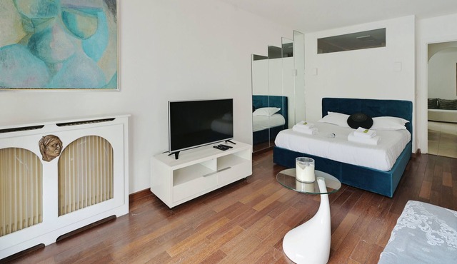 Superb apartment- 2P Ternes / Av Wagam - BAIL MOBILITE