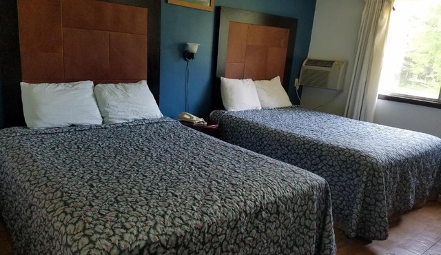 Tarragon Motel