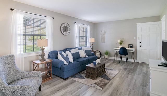 The Gem of Summerville - Midtown Mobile