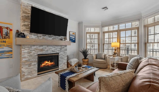 The Lakeside Duo | Side-By-Side Beachfront Condos