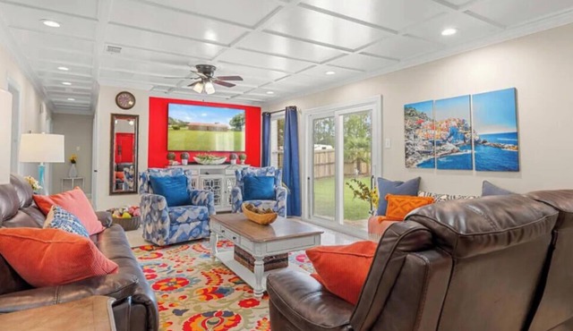 The Plash Pad - 4-bedroom w/Pool in Gulf Shores! Your Vacation Destination!