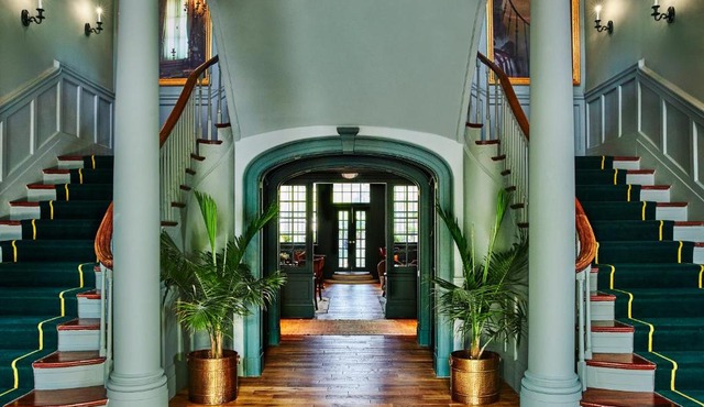 The Vanderbilt, Auberge Collection