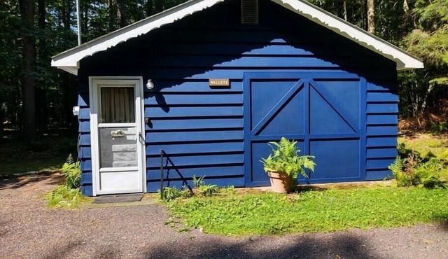 Timberlane Walleye Cabin