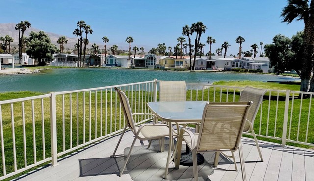 Tiny Home Desert Hot Springs Resort Lakeview Pools fitness room, WiFi