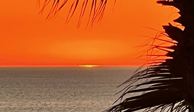 Top Floor Ocean Front Remodeled Condo