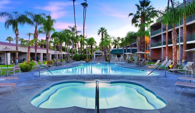 Unique dining spots, nightlife and entertainment!