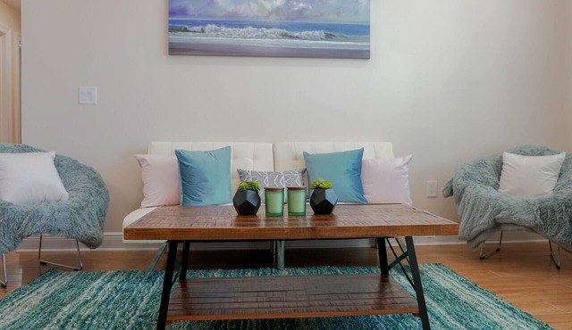 🔥WALK 2 BEACH❤️ | SLEEPS 6 W/W+D