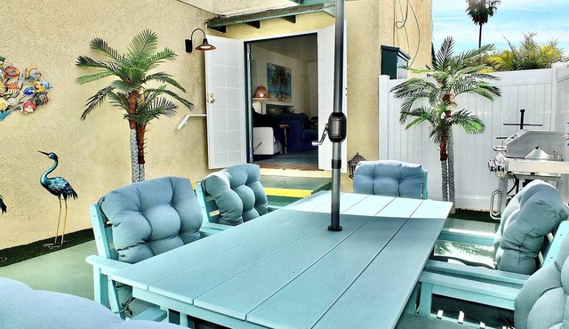 Walk to Beach, Tropical Patio, World Cup, Sleeps 5
