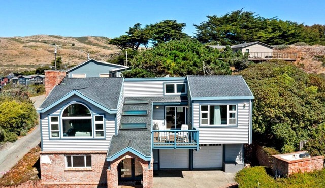 Your Fun-in-the-Sun Bodega Bay Playground~Walk2Beach/WiFi/Sauna~Ocean Oasis
