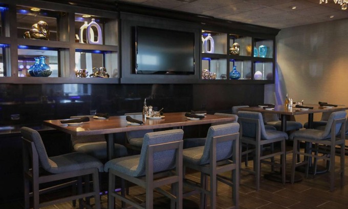West Des Moines Hotel | 56 m² Hotel ∙ 127 guests