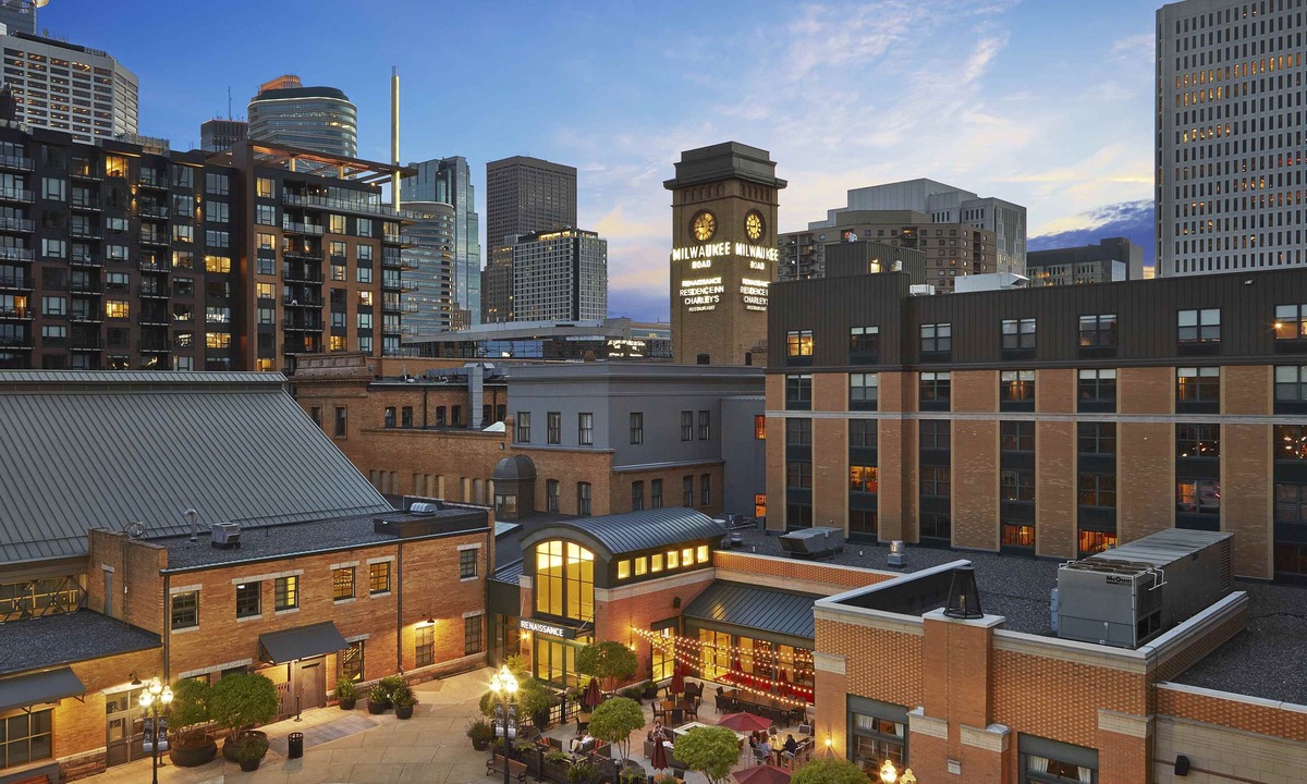 Gateway District Hotel | Renaissance Minneapolis Hotel, the Depot