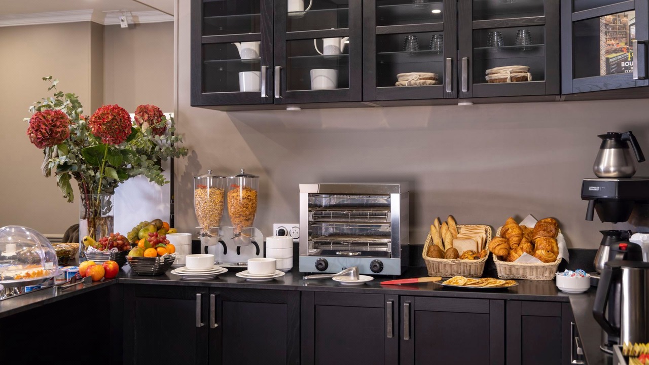 Photo of Kitchen in 17th Arrondissement