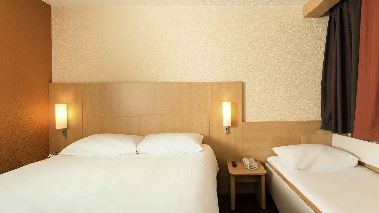Photo of Bedroom in Vanves