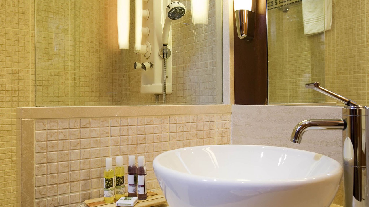 Photo of Bathroom in Le Chesnay