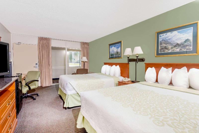 Photo of Bedroom in Cedar Falls