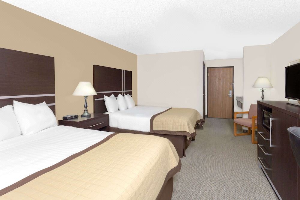 Photo of Bedroom in Ashwaubenon