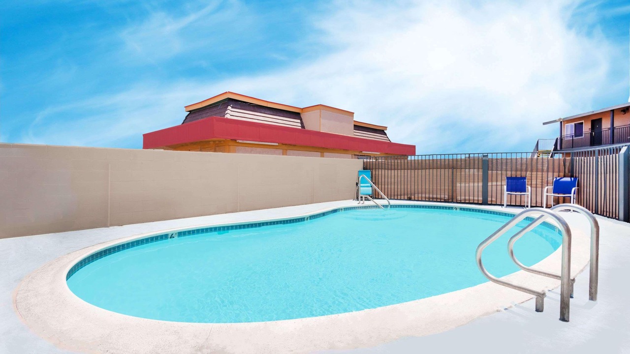 Photo of Outdoor in Barstow