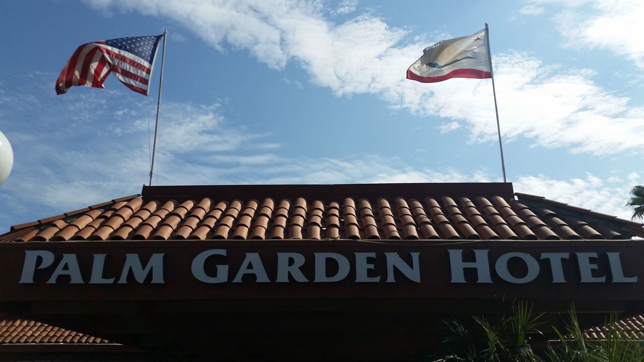 Photo of Buildings in Thousand Oaks