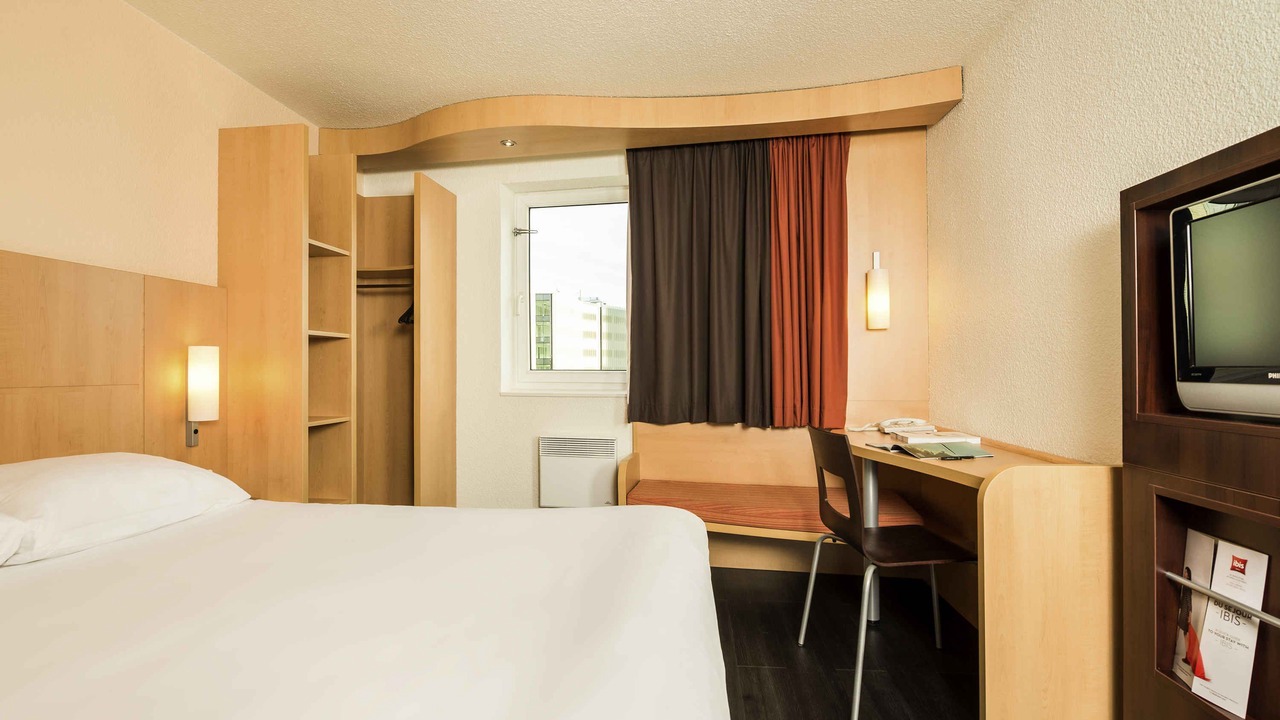 Photo of Bedroom in Vanves