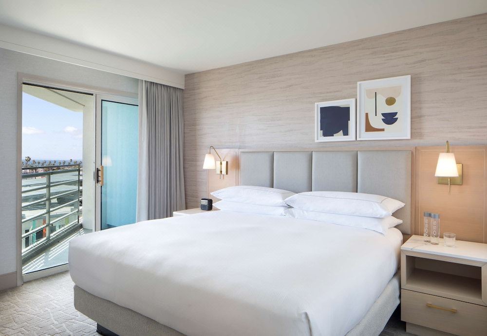 Photo of Bedroom in Downtown