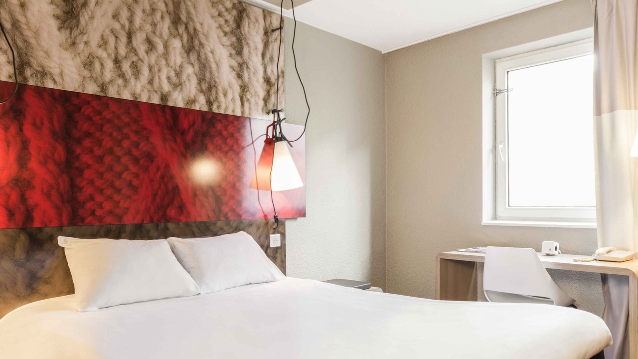 Photo of Bedroom in Vanves