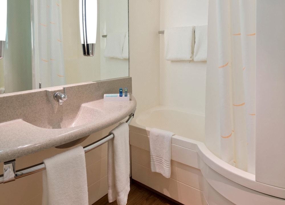 Photo of Bathroom in Aulnay-sous-Bois