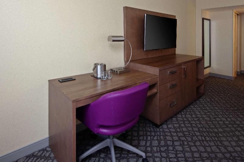 Photo of Livingroom in Kenner - Louis Armstrong International Airport