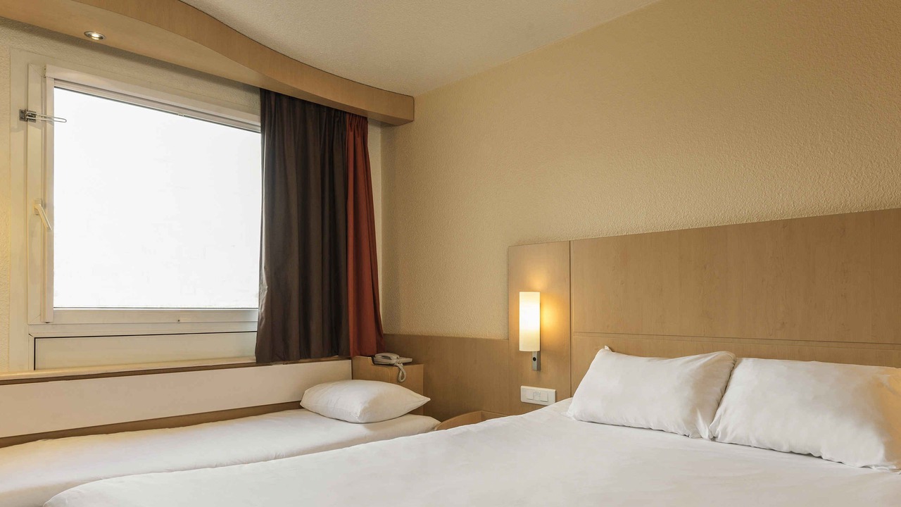 Photo of Bedroom in Vanves