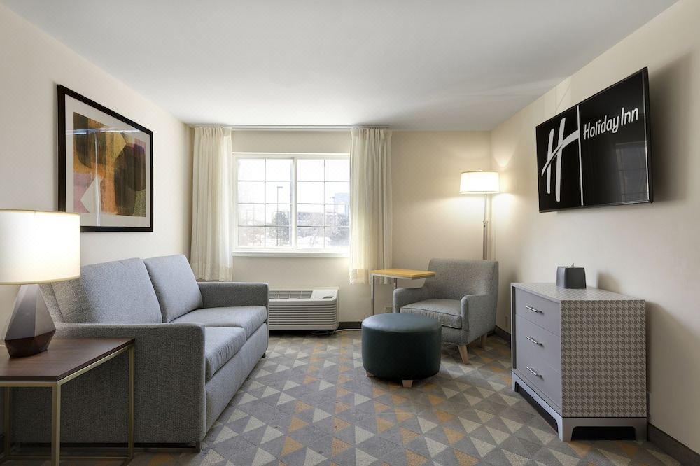 Photo of Livingroom in West Bloomington