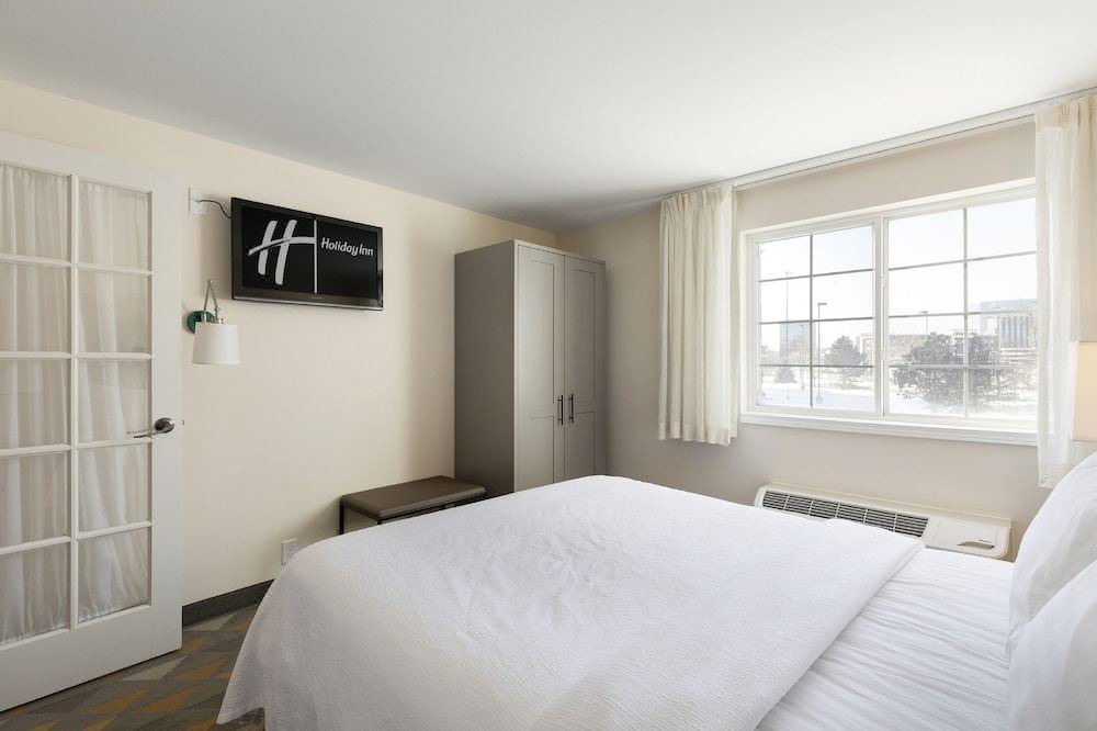 Photo of Bedroom in West Bloomington