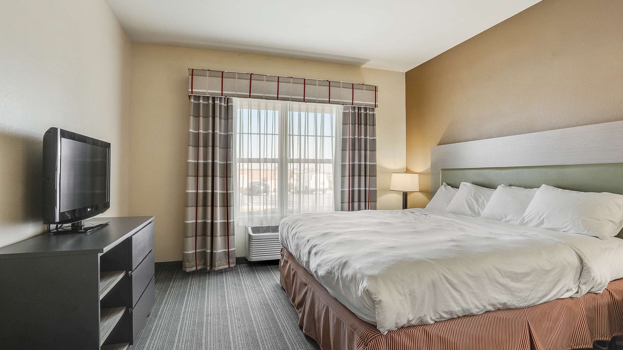 Photo of Bedroom in Ashwaubenon