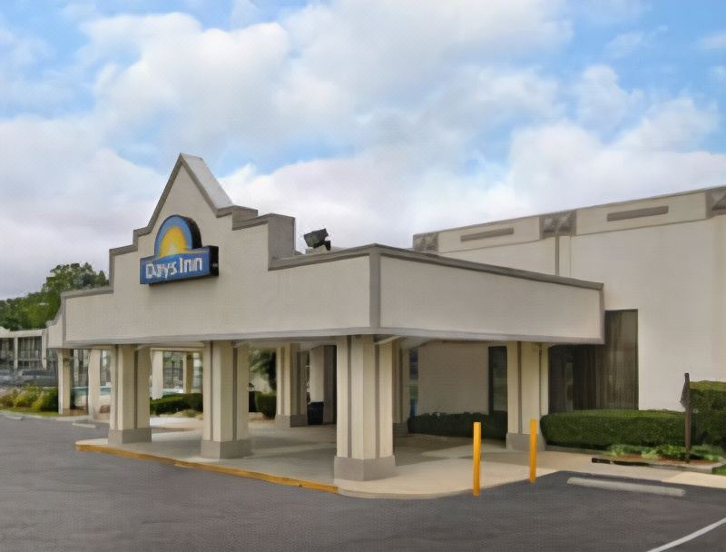 Photo of Buildings in Camp Springs