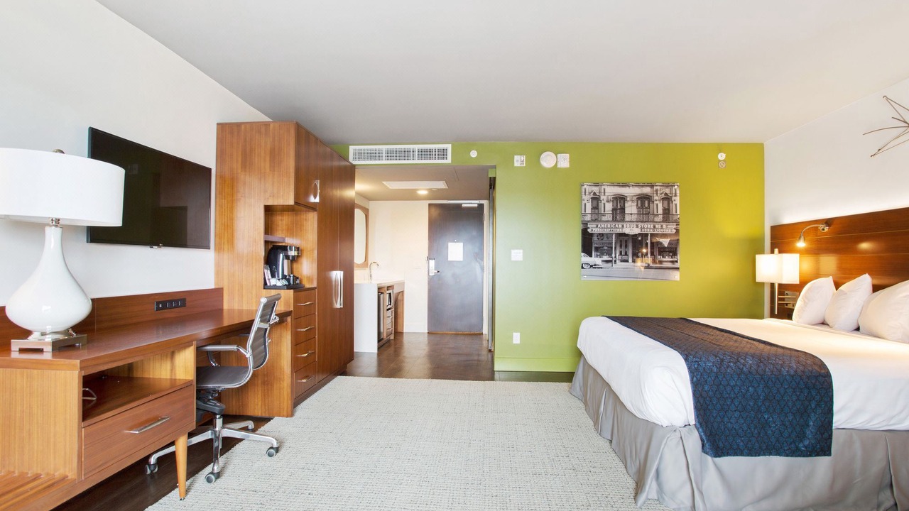 Photo of Bedroom in Freret